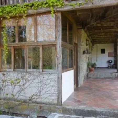 Encantadora Casa Com Piscina Nos Arredores De Hébergement de vacances Braga